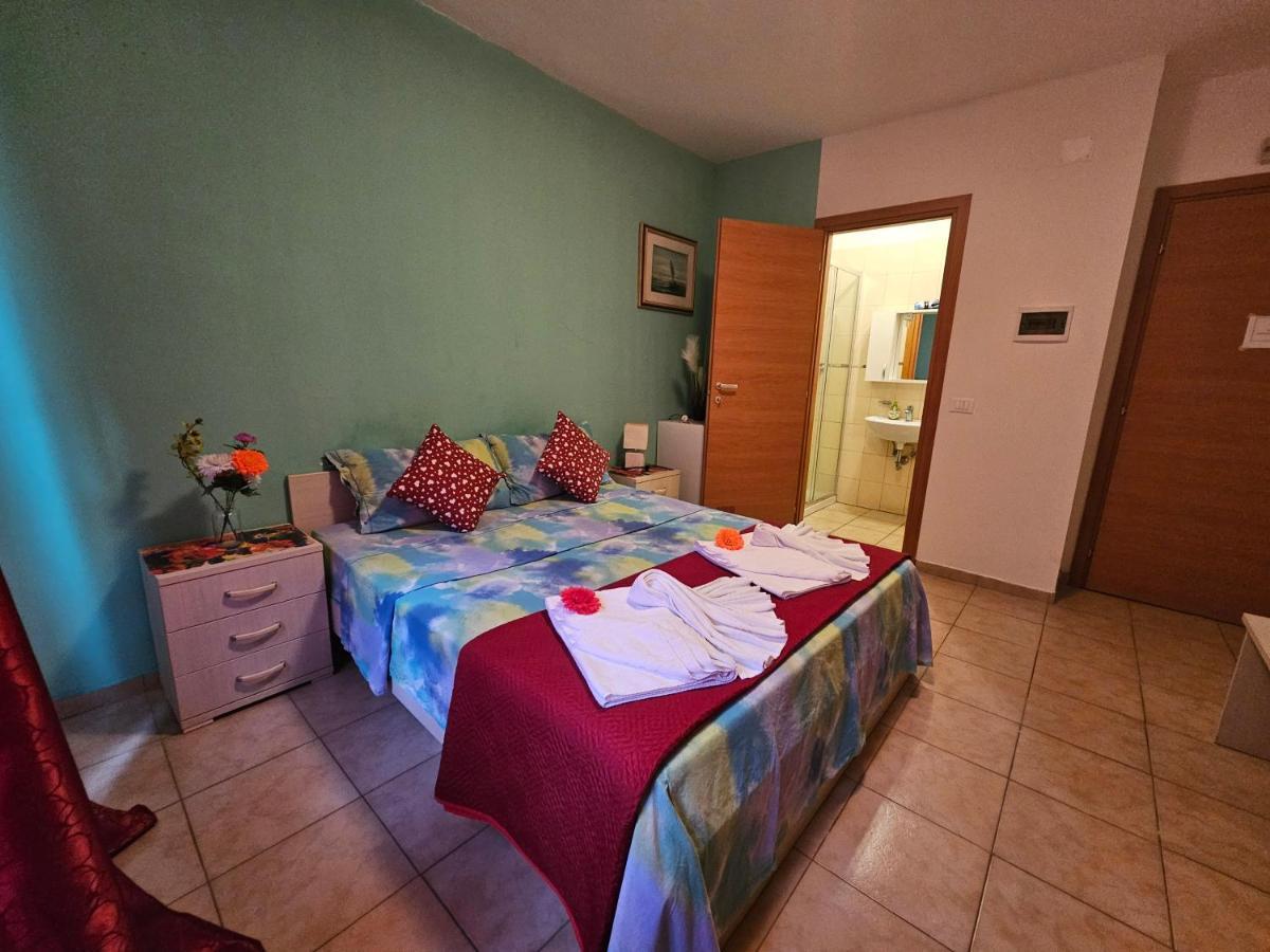 Ca Dei Fiori 1 Venezia Bed & Breakfast Mestre Luaran gambar